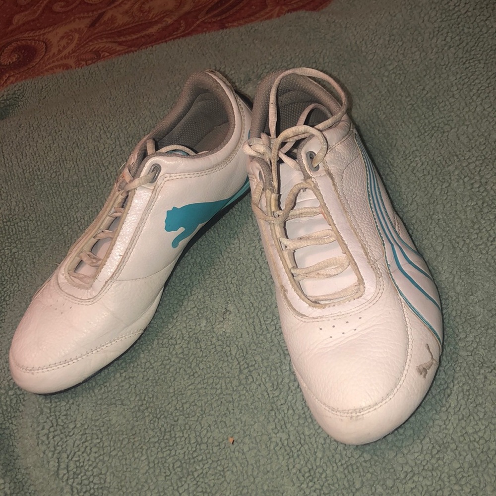 Puma Sneakers